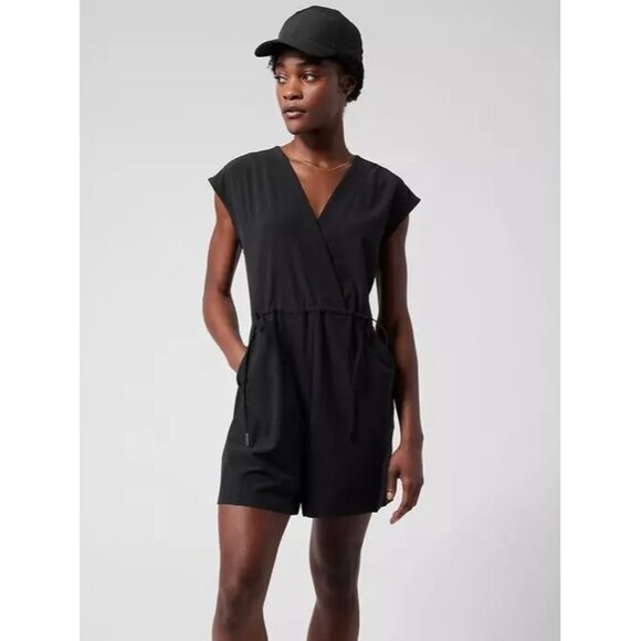 Athleta Marlow Romper Black 1X Sleeveless V-Neck Pockets NEW - Picture 13 of 16